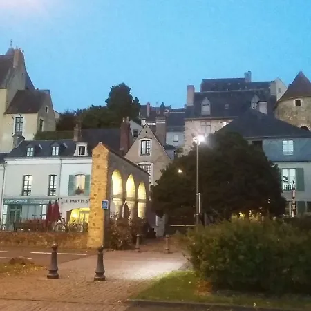 Logis Louisblanc, Muraille Romaine, Lit Queen-Size, Centre Ville Le Mans Exterior photo