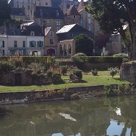 Logis Louisblanc, Muraille Romaine, Lit Queen-Size, Centre Ville Le Mans Exterior photo