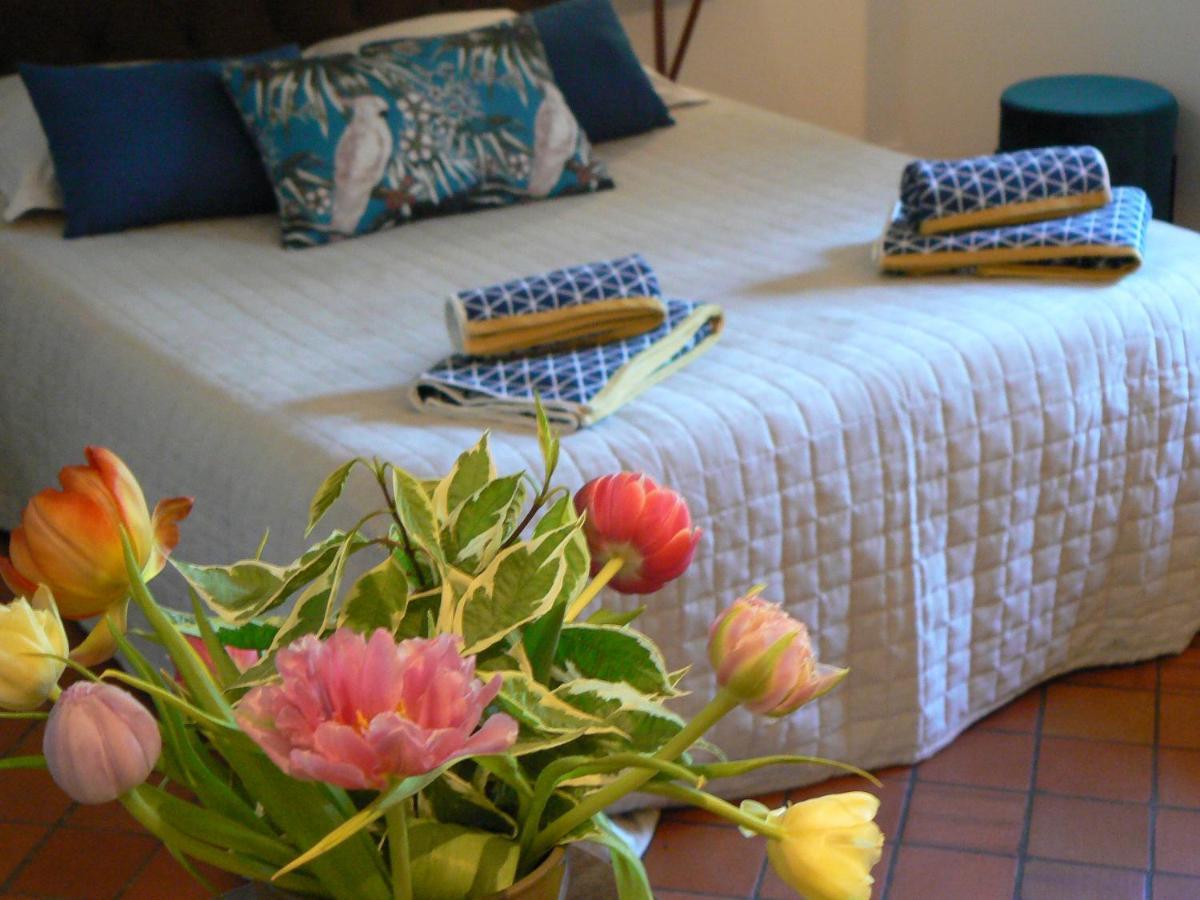 Logis Louisblanc, Muraille Romaine, Lit Queen-size, Centre